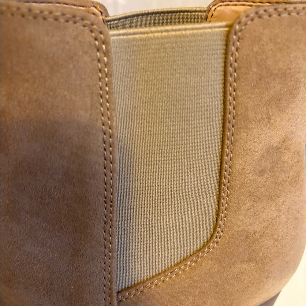 NEW J.Crew Microsuede Walnut Heeled Boots Women’s Size 10 - Picture 4 of 10